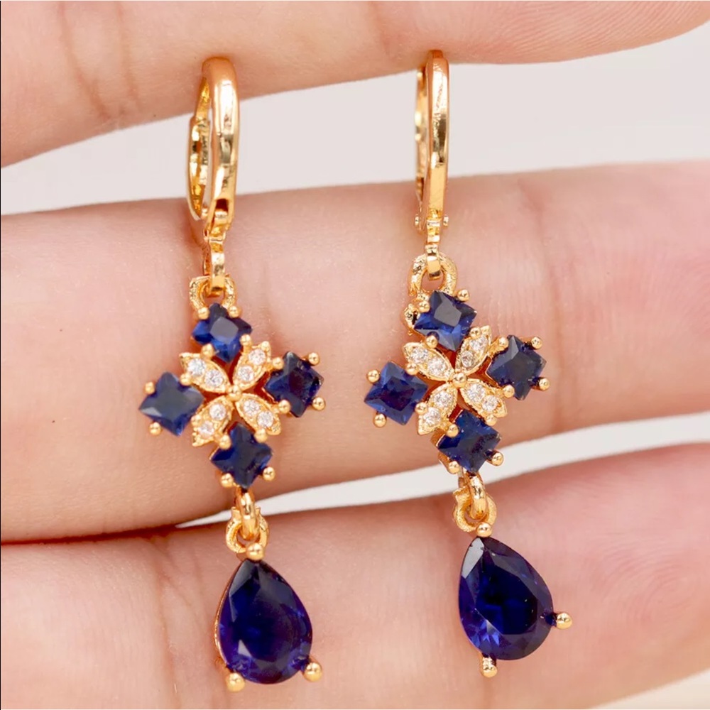 Rear vintage 18k yellow Gold Blue Sapphire & sapphire Dangle Earrings - Picture 2 of 4
